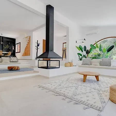 Villa Roca By Slow